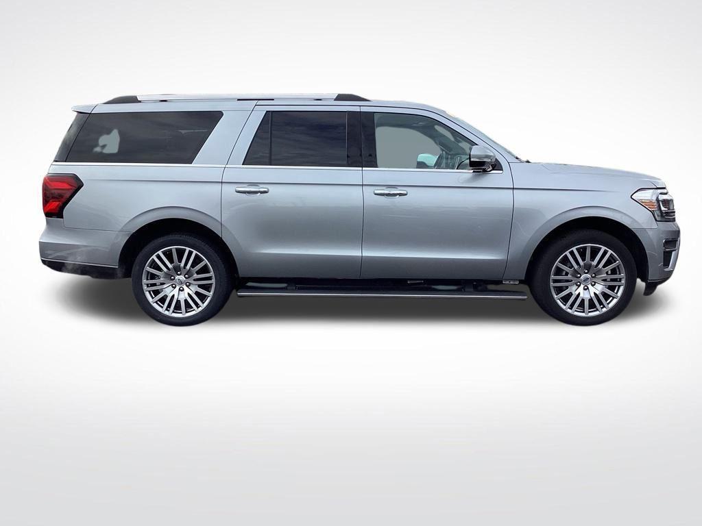 used 2024 Ford Expedition Max car, priced at $50,424