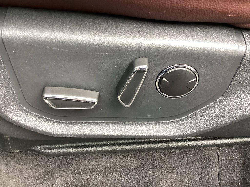 used 2024 Ford Expedition Max car, priced at $50,424