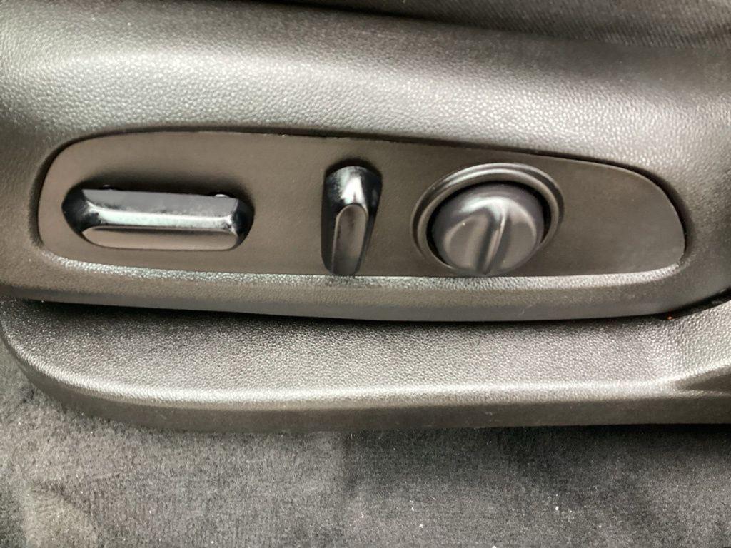 used 2021 Chevrolet Traverse car, priced at $18,415