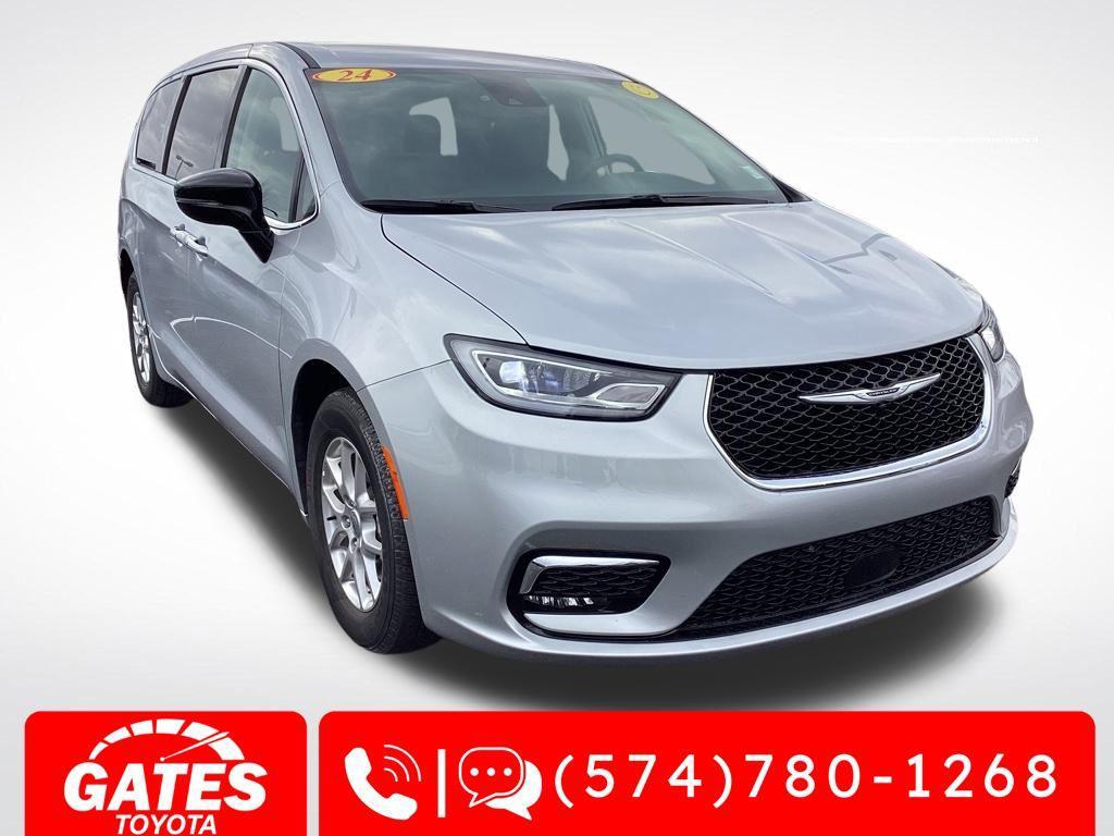 used 2024 Chrysler Pacifica car, priced at $30,066