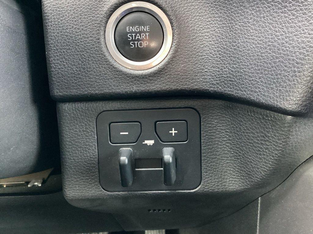 used 2022 Toyota Tundra car, priced at $39,989