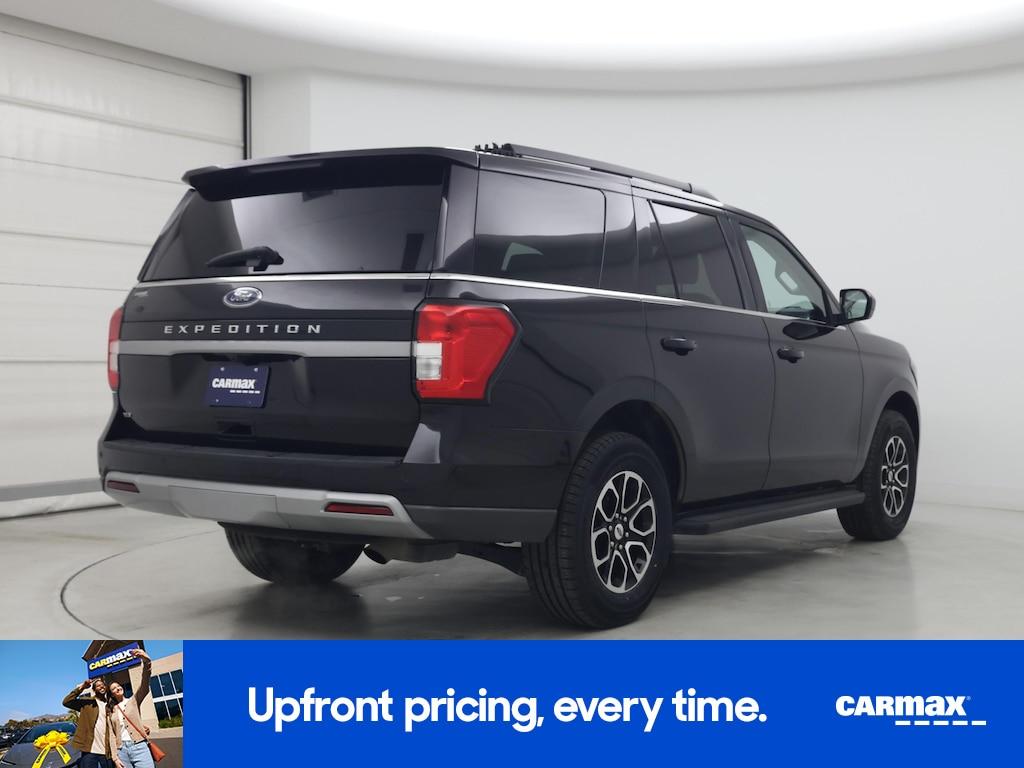 used 2024 Ford Expedition car, priced at $48,998