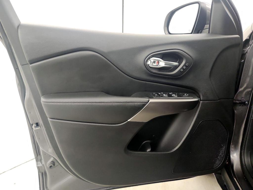 used 2019 Jeep Cherokee car, priced at $19,998