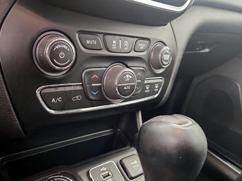 used 2019 Jeep Cherokee car, priced at $19,998