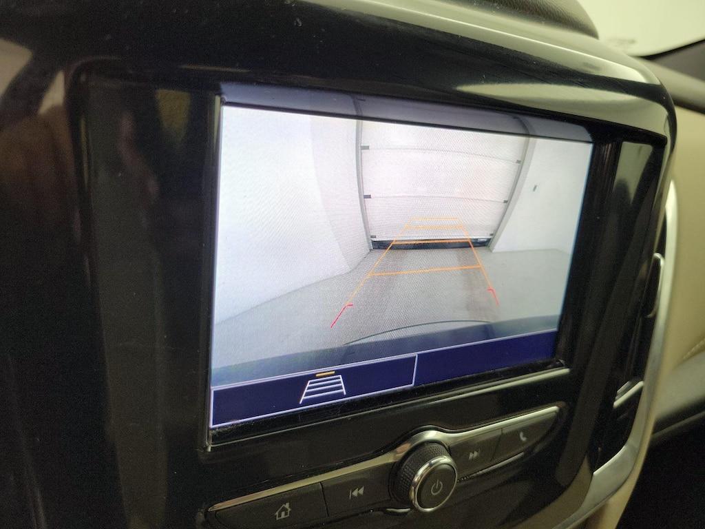 used 2022 Chevrolet Traverse car, priced at $25,998