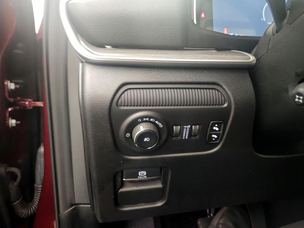 used 2024 Jeep Wagoneer L car, priced at $51,998