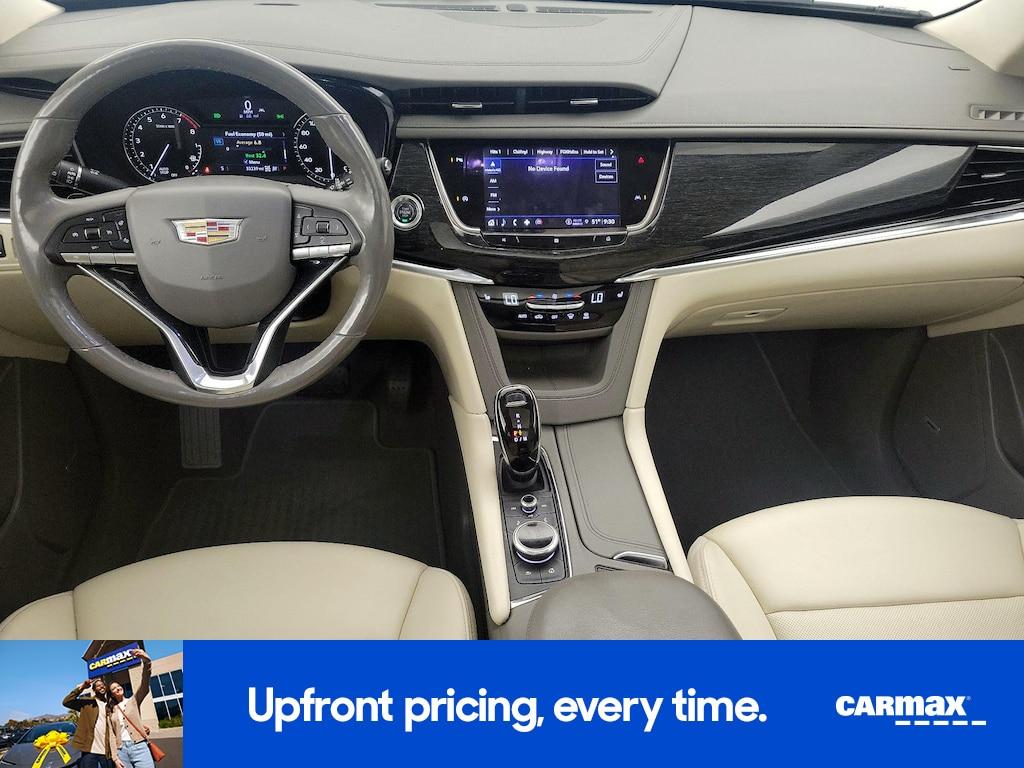 used 2021 Cadillac XT6 car, priced at $32,998