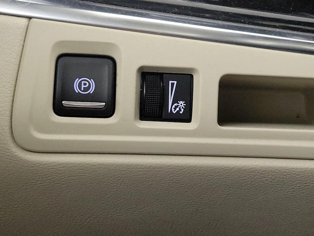 used 2021 Cadillac XT6 car, priced at $32,998