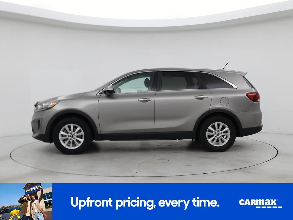 used 2019 Kia Sorento car, priced at $13,998