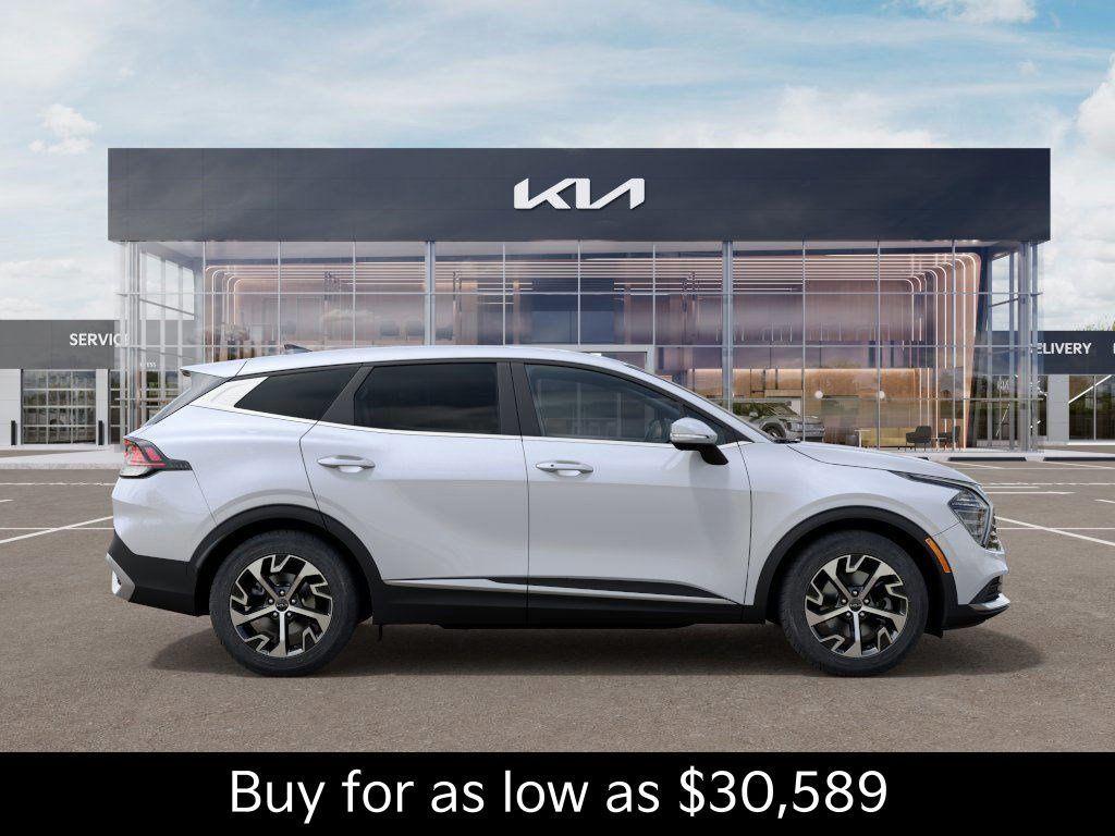 new 2025 Kia Sportage car, priced at $30,589