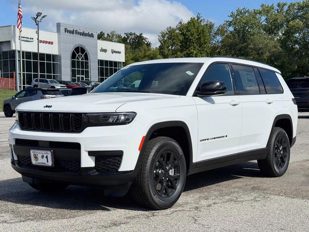 new 2025 Jeep Grand Cherokee L car, priced at $44,057