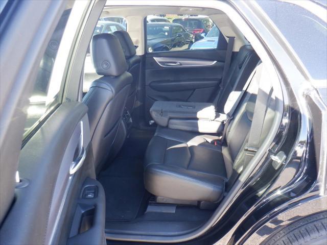 used 2017 Cadillac XT5 car, priced at $21,818