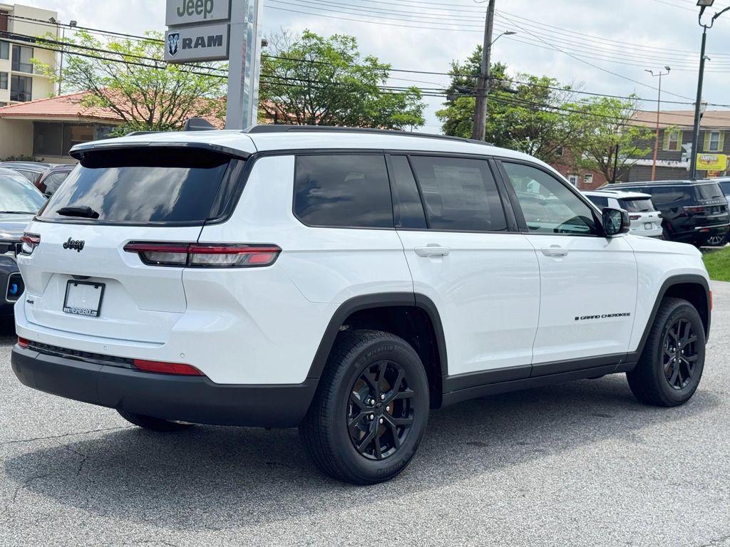new 2025 Jeep Grand Cherokee L car, priced at $46,630