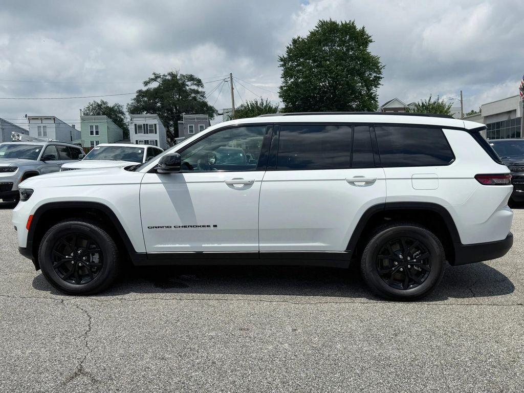 new 2025 Jeep Grand Cherokee L car, priced at $46,630