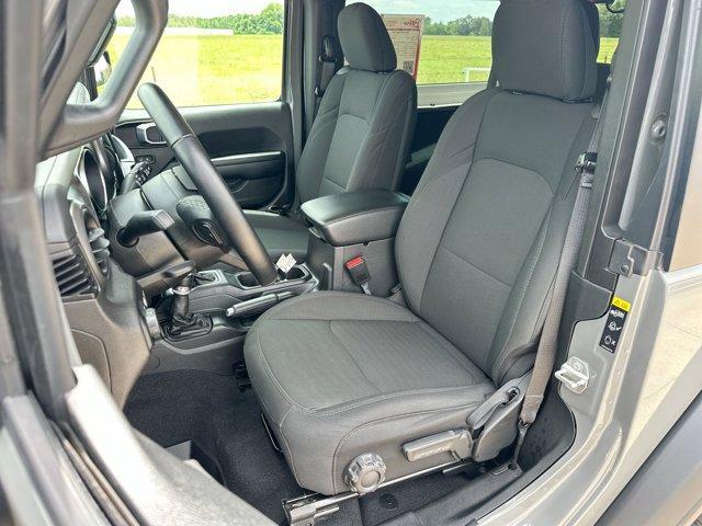 used 2021 Jeep Wrangler car, priced at $27,995