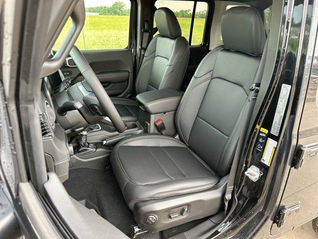 new 2025 Jeep Wrangler car, priced at $49,495