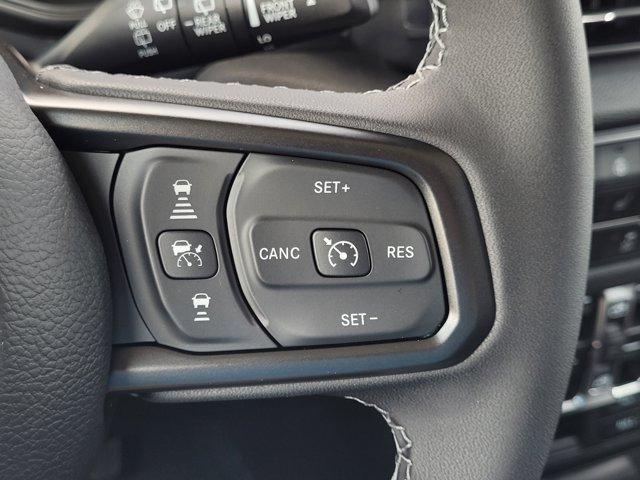 new 2025 Jeep Wrangler car, priced at $45,981