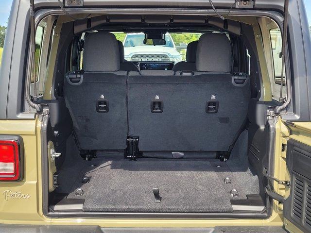 new 2025 Jeep Wrangler car, priced at $45,981