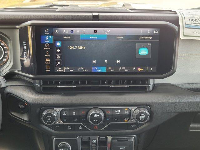 new 2025 Jeep Wrangler car, priced at $45,981