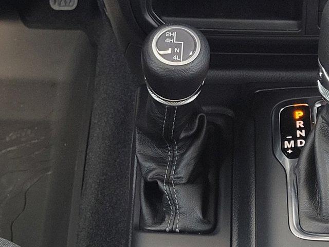 new 2025 Jeep Wrangler car, priced at $45,981