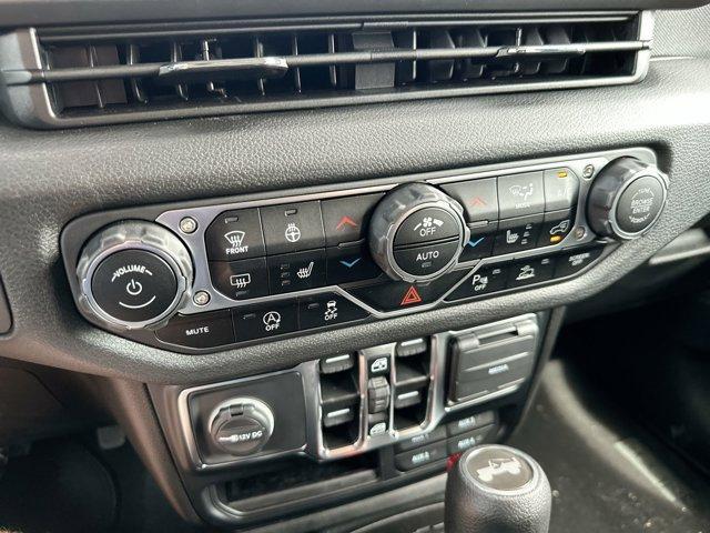 new 2024 Jeep Wrangler car, priced at $46,421