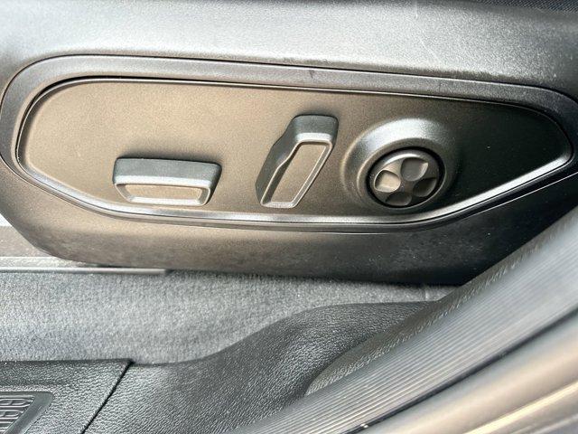 used 2025 Jeep Grand Cherokee car, priced at $43,995