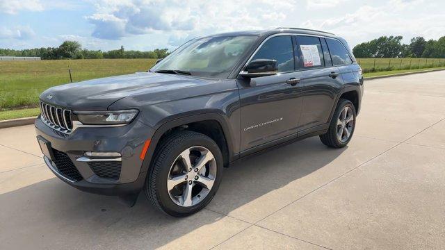used 2025 Jeep Grand Cherokee car, priced at $43,995