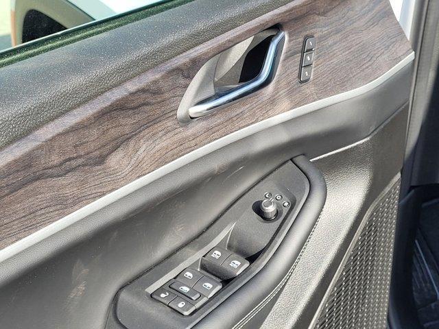 new 2025 Jeep Grand Cherokee car, priced at $47,995