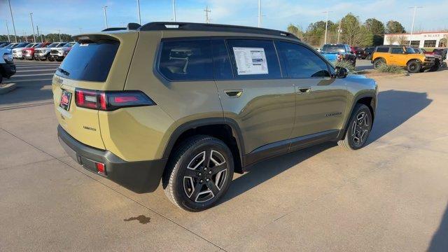 new 2026 Jeep Cherokee car, priced at $42,815