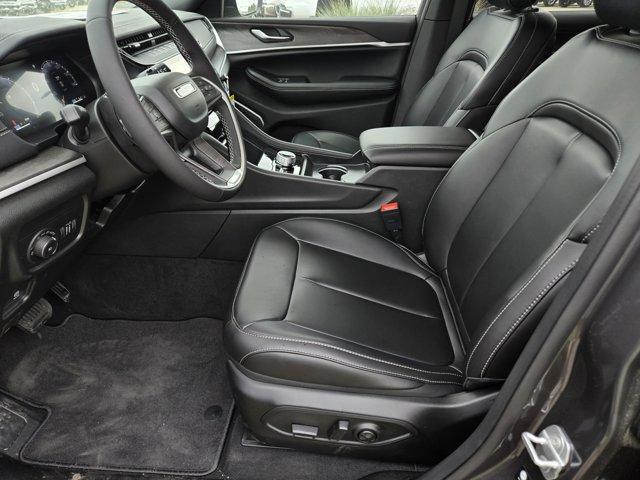 new 2026 Jeep Grand Cherokee car, priced at $49,264