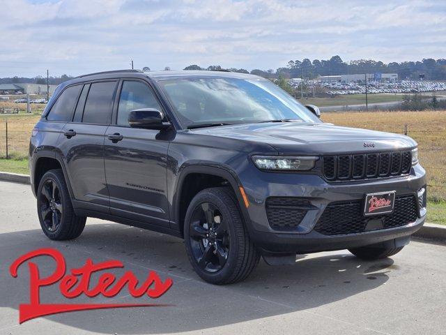 new 2025 Jeep Grand Cherokee car, priced at $45,154