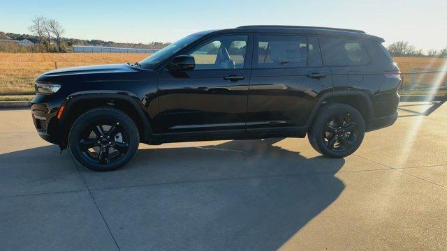new 2025 Jeep Grand Cherokee L car, priced at $53,438