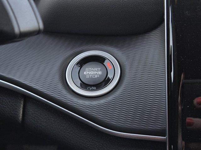 new 2025 Jeep Grand Cherokee car, priced at $41,870