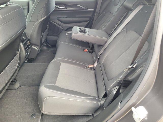 new 2025 Jeep Grand Cherokee car, priced at $35,995