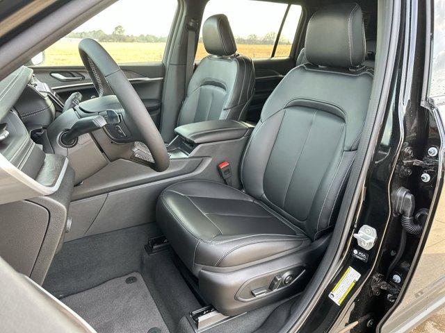 new 2025 Jeep Grand Cherokee L car, priced at $50,768