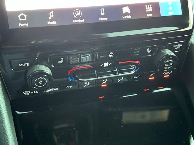 new 2025 Jeep Grand Cherokee car, priced at $46,351