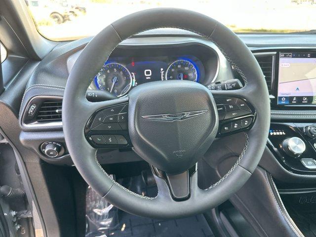 used 2025 Chrysler Pacifica car, priced at $37,995