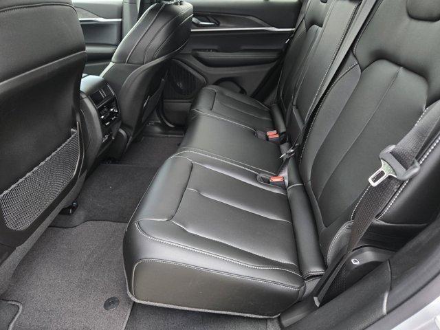 new 2025 Jeep Grand Cherokee car, priced at $46,928