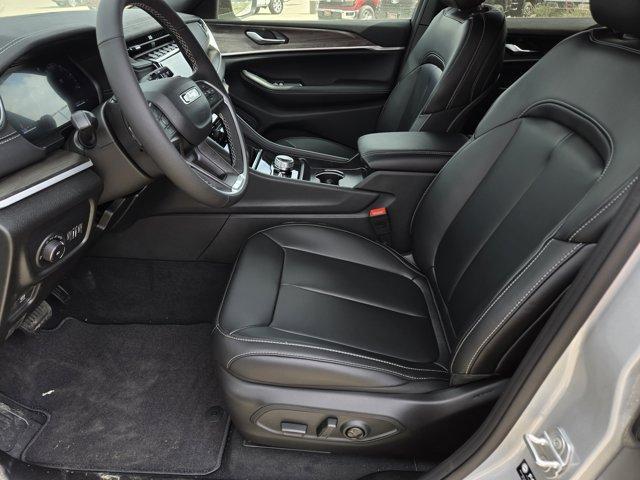 new 2025 Jeep Grand Cherokee L car, priced at $48,224