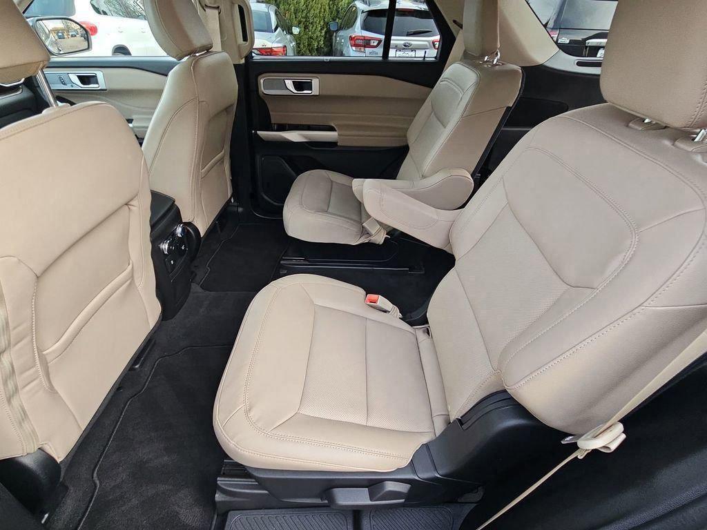 used 2022 Ford Explorer car, priced at $33,297