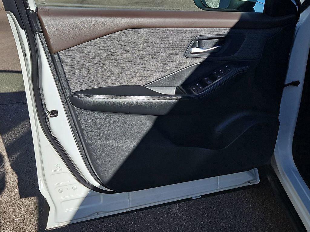 used 2023 Nissan Rogue car, priced at $22,199