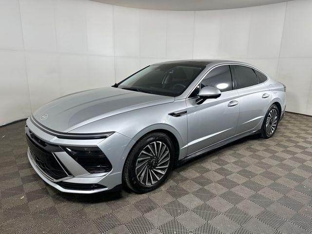 used 2024 Hyundai Sonata Hybrid car, priced at $24,990