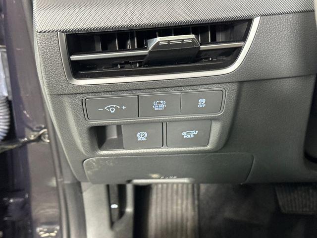 used 2025 Hyundai Sonata Hybrid car, priced at $31,490