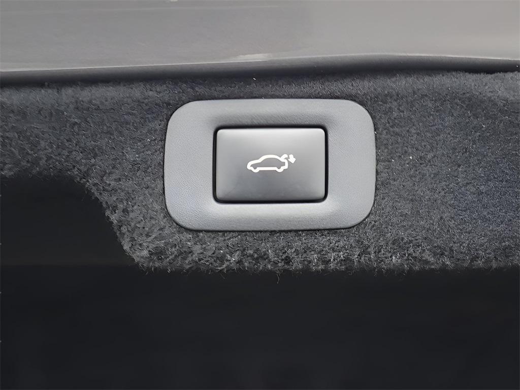 used 2018 Lexus LS 500 car, priced at $38,900