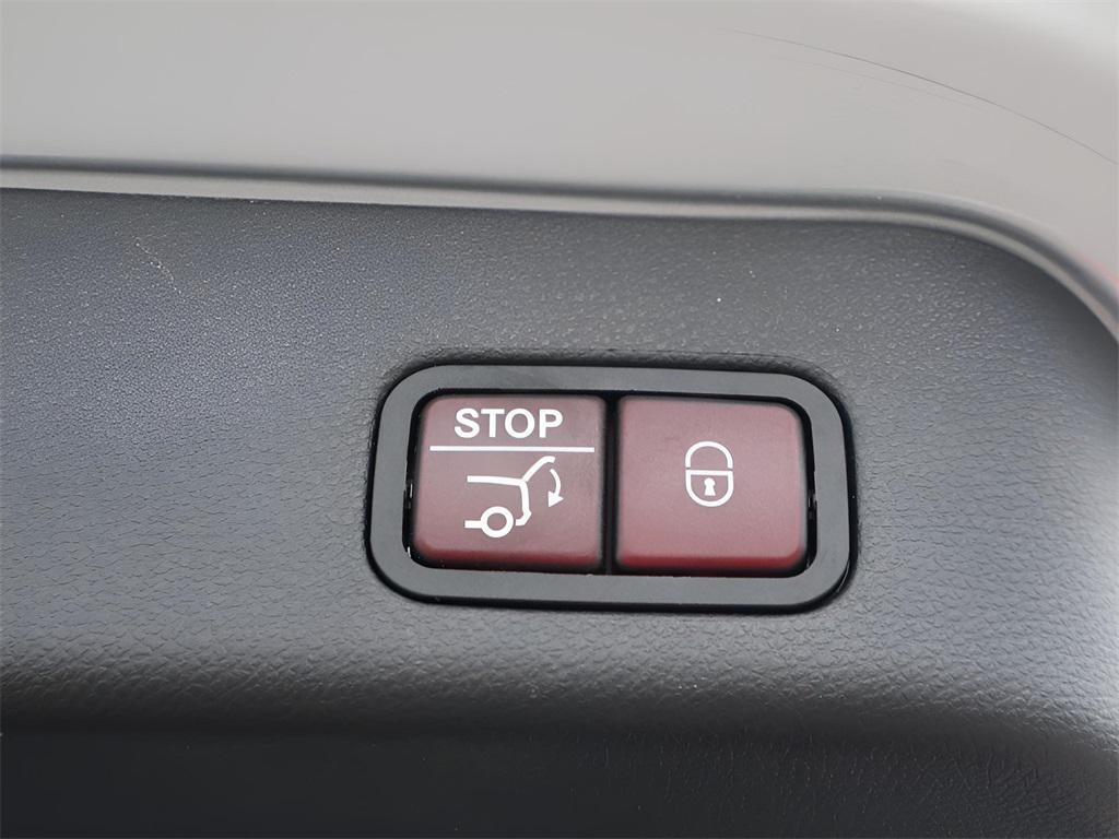 used 2018 Mercedes-Benz GLE 350 car, priced at $24,900