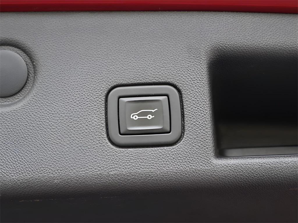 used 2022 Chevrolet Equinox car, priced at $22,700