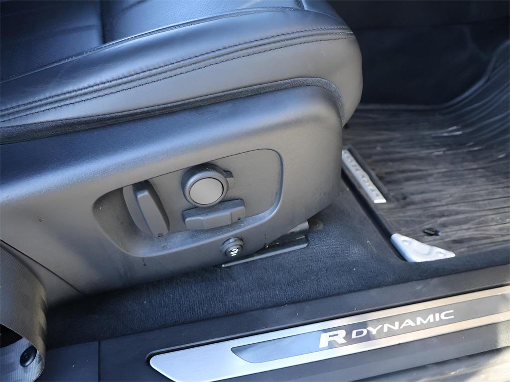 used 2020 Land Rover Range Rover Evoque car, priced at $27,900