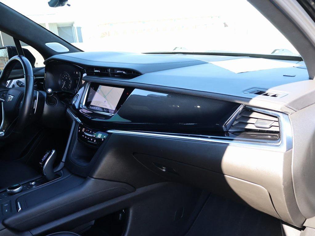 used 2023 Cadillac XT6 car, priced at $40,400