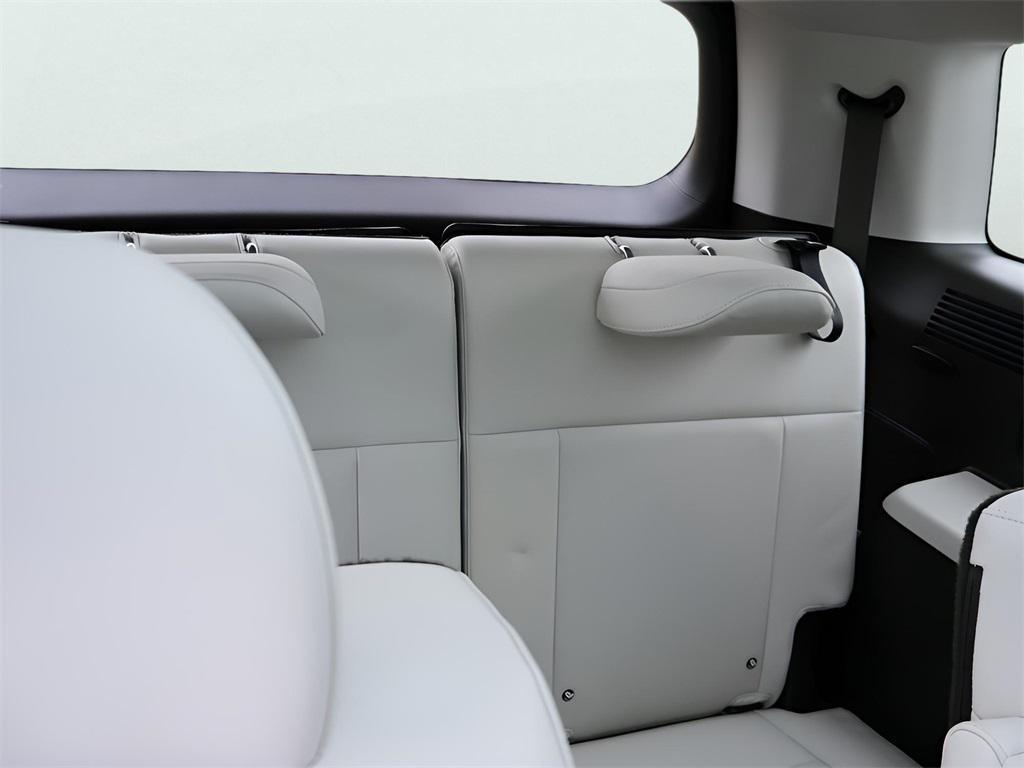 used 2025 Hyundai Santa Fe car, priced at $41,900