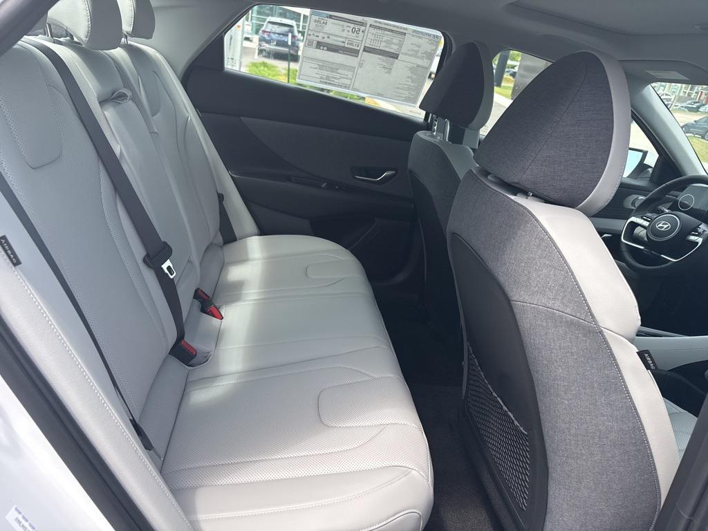 new 2025 Hyundai ELANTRA HEV car, priced at $32,215